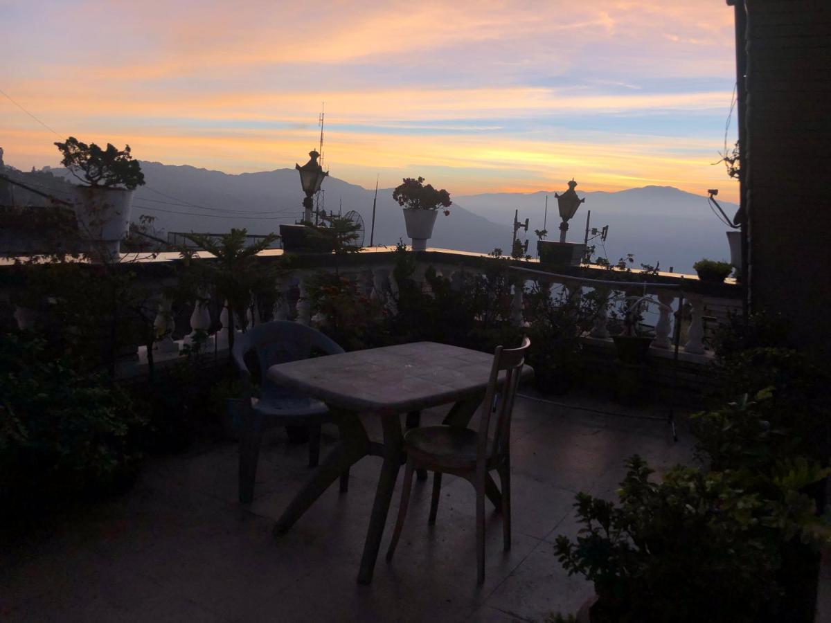 Ngawang Homestay Darjeeling  Esterno foto